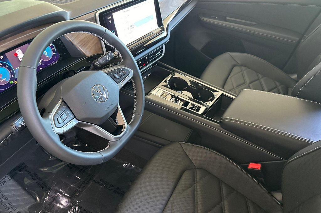 new 2026 Volkswagen Atlas car, priced at $47,178