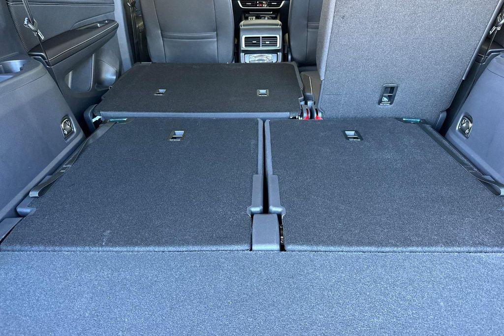 new 2026 Volkswagen Atlas car, priced at $47,178