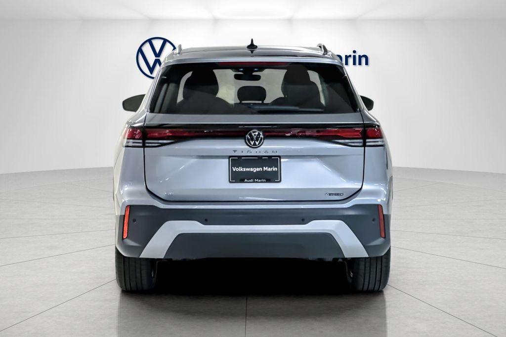 new 2025 Volkswagen Tiguan car, priced at $35,322