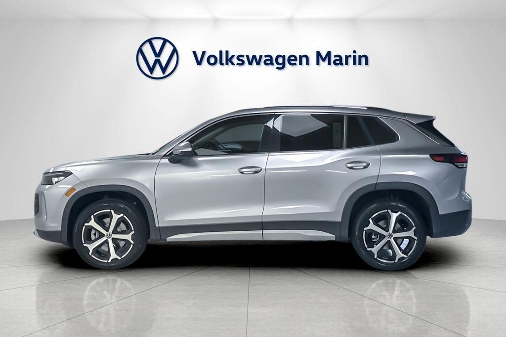 new 2025 Volkswagen Tiguan car, priced at $35,322