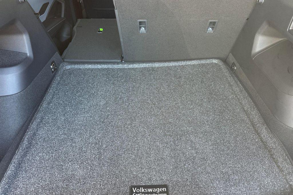 new 2025 Volkswagen Tiguan car, priced at $35,322