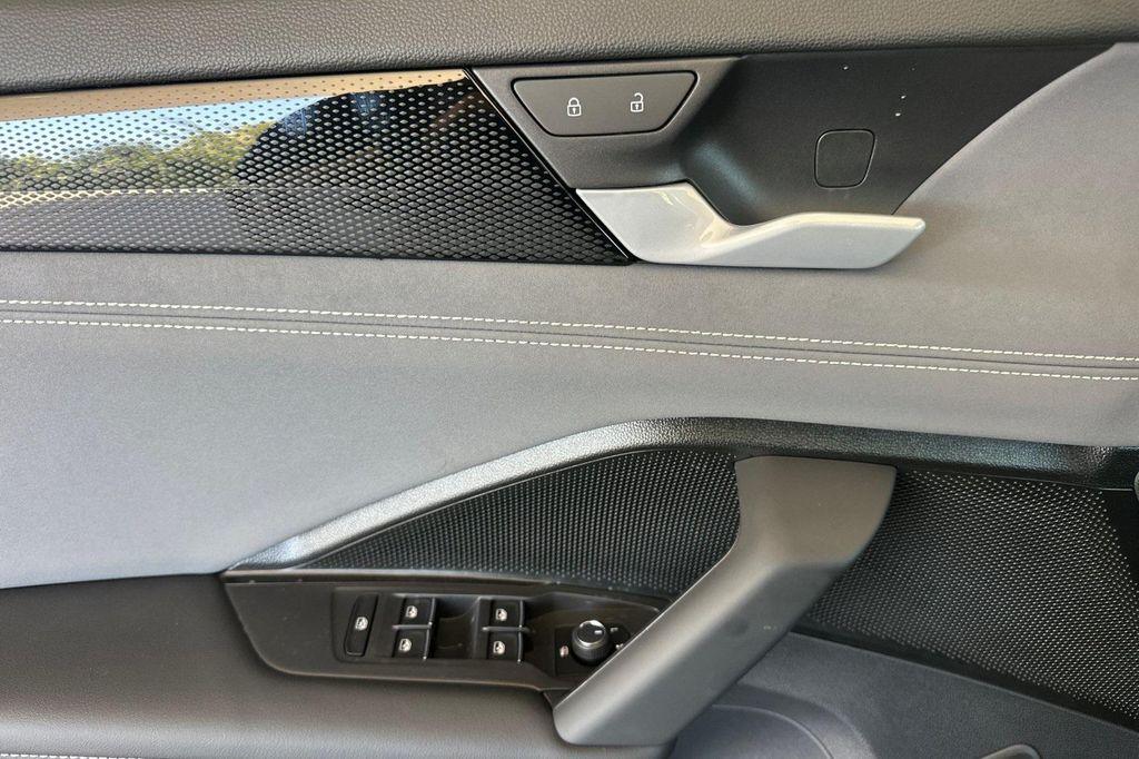 new 2025 Volkswagen Tiguan car, priced at $35,322