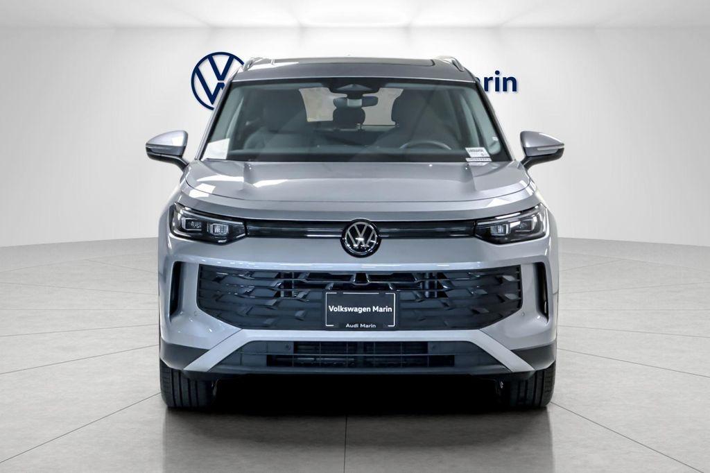 new 2025 Volkswagen Tiguan car, priced at $35,322