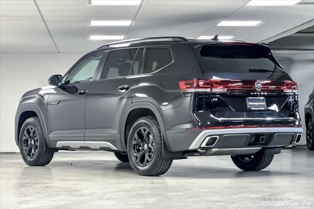 new 2025 Volkswagen Atlas car, priced at $49,986