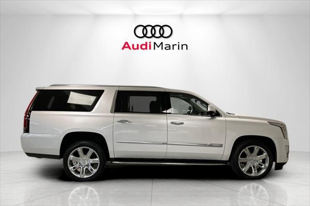 used 2020 Cadillac Escalade ESV car, priced at $41,999