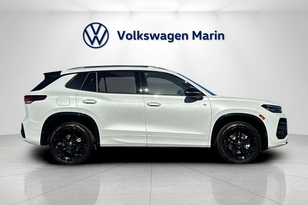 new 2026 Volkswagen Tiguan car, priced at $41,257
