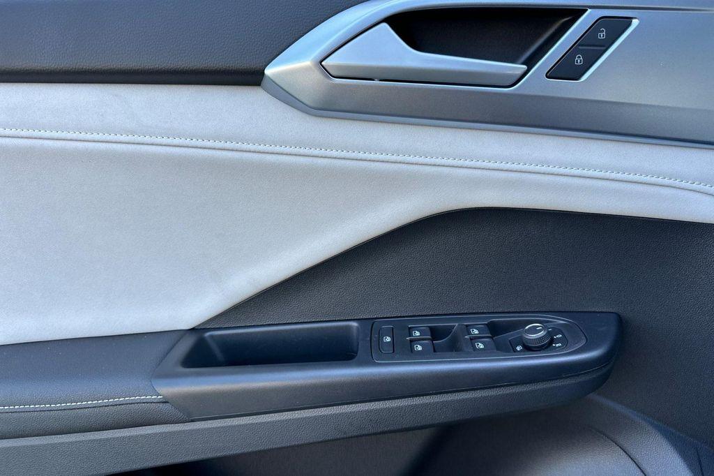 new 2025 Volkswagen Taos car, priced at $29,355