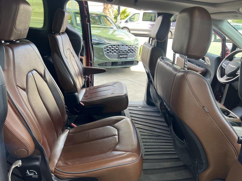 used 2017 Chrysler Pacifica car, priced at $15,500