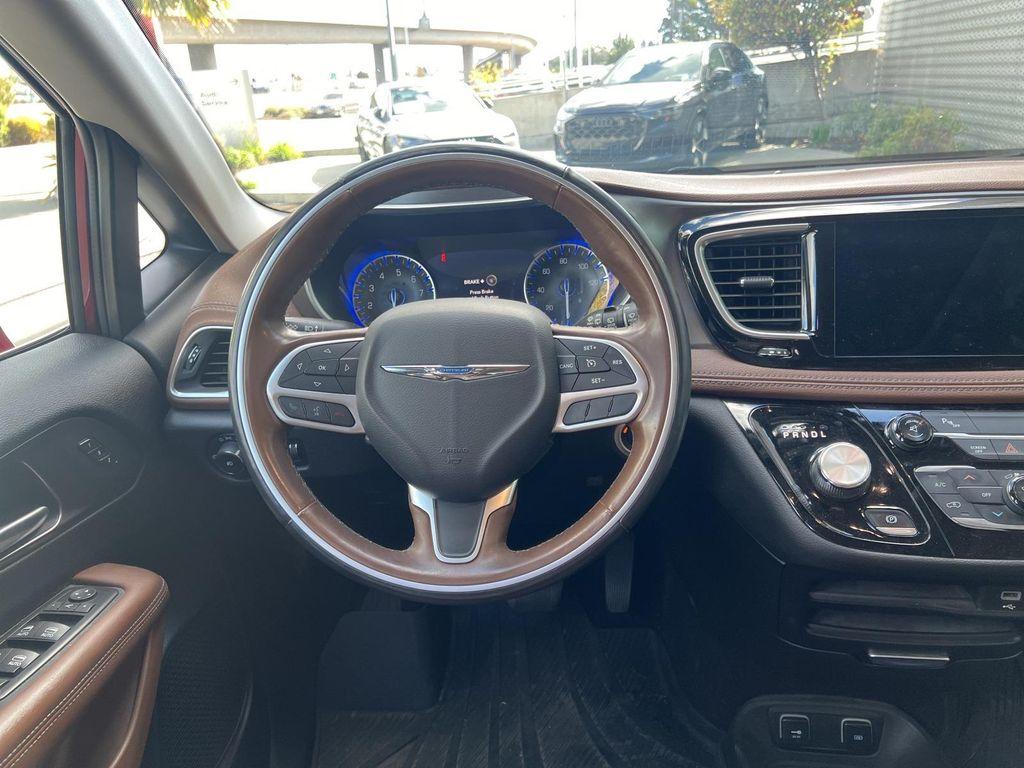 used 2017 Chrysler Pacifica car, priced at $15,500