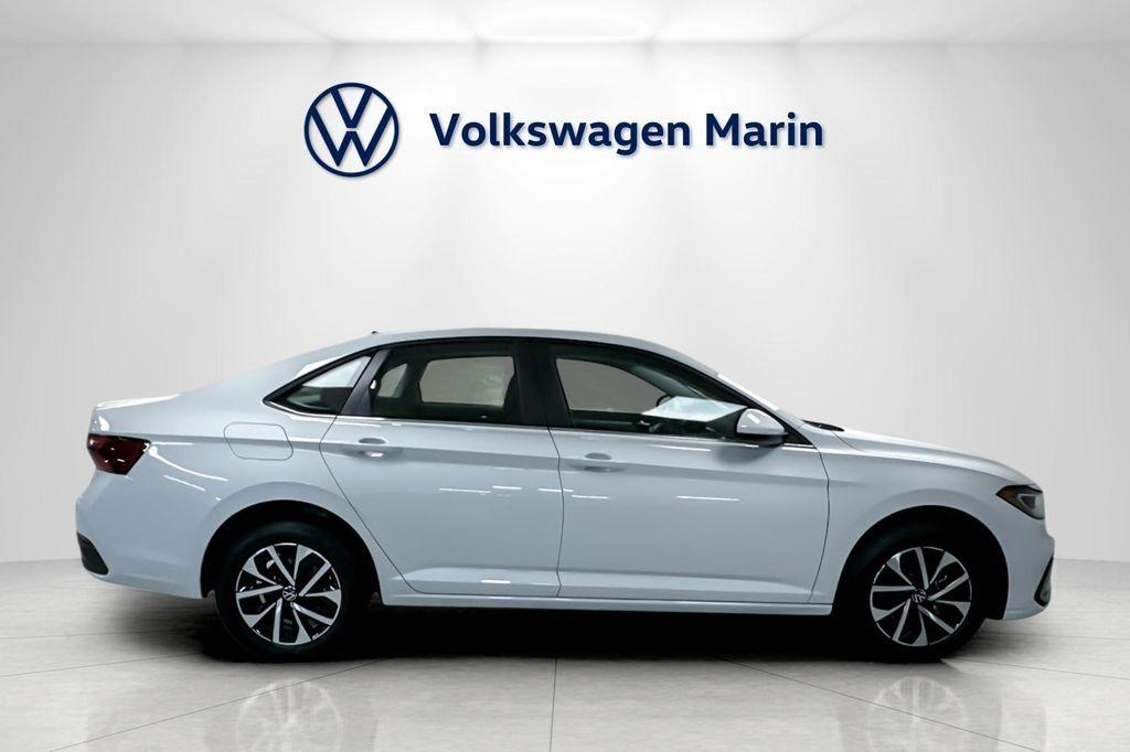 new 2025 Volkswagen Jetta car, priced at $21,797