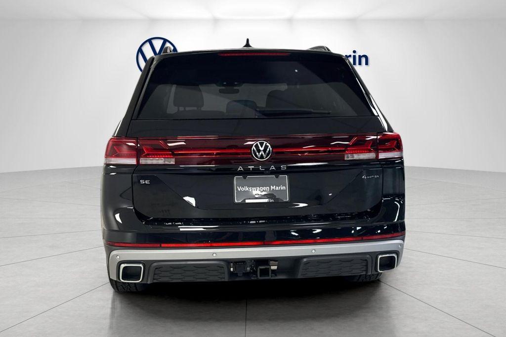 new 2025 Volkswagen Atlas car, priced at $46,115