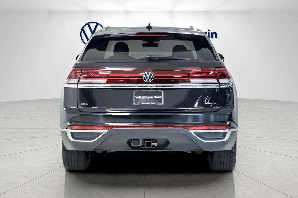 new 2026 Volkswagen Atlas Cross Sport car, priced at $51,154