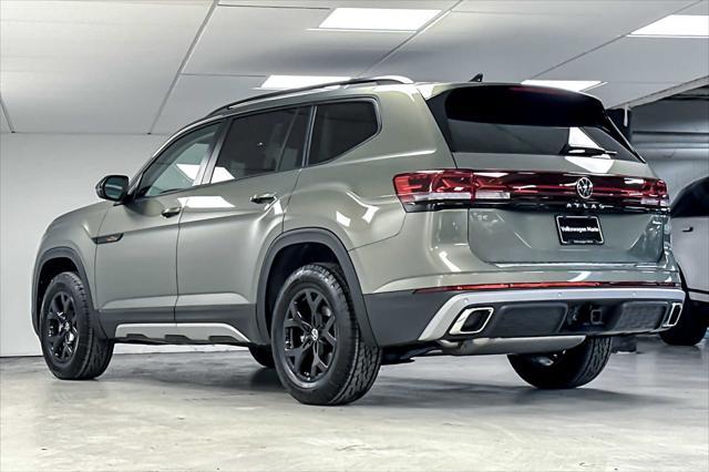 new 2025 Volkswagen Atlas car, priced at $49,059