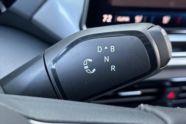 new 2025 Volkswagen ID.4 car, priced at $51,622
