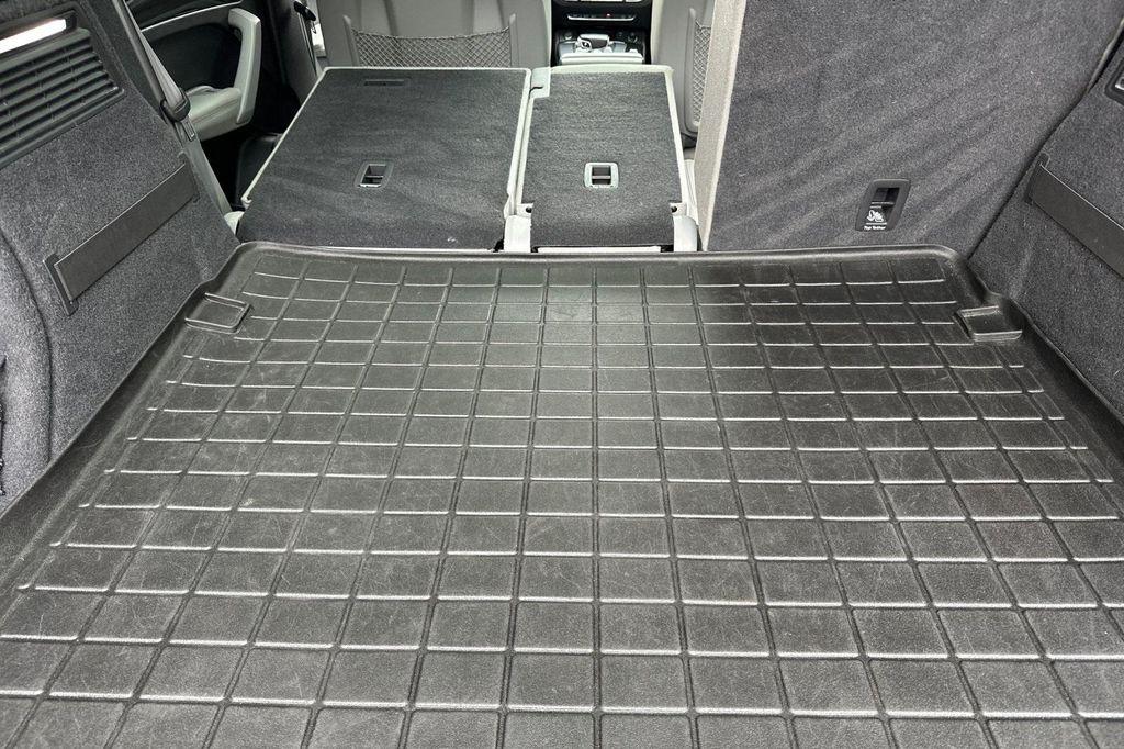 used 2018 Audi Q5 car, priced at $18,300