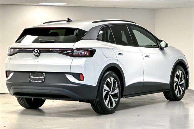 new 2024 Volkswagen ID.4 car, priced at $40,021