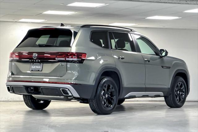 new 2025 Volkswagen Atlas car, priced at $49,524