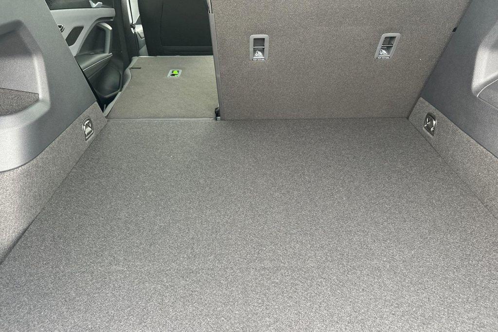 new 2026 Volkswagen Tiguan car, priced at $39,175