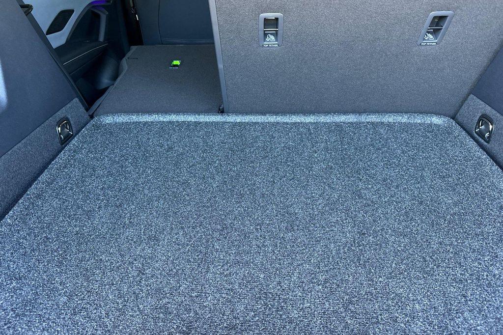 new 2026 Volkswagen Tiguan car, priced at $40,802