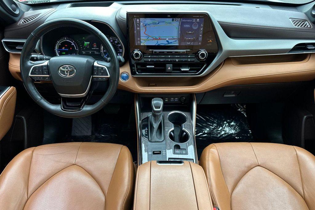used 2022 Toyota Highlander Hybrid car, priced at $34,890