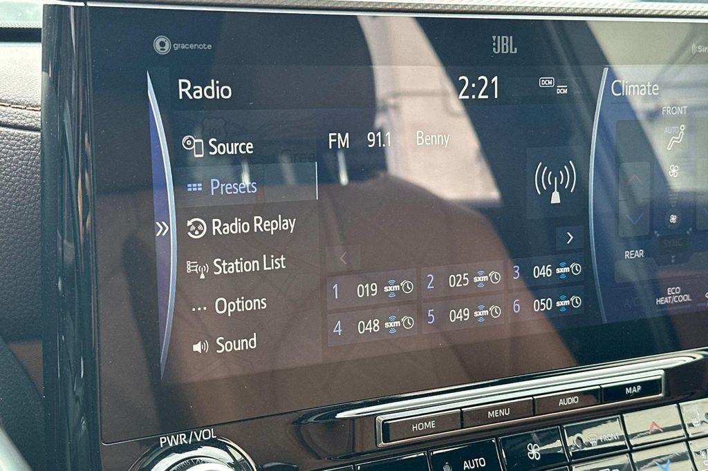 used 2022 Toyota Highlander Hybrid car, priced at $34,890