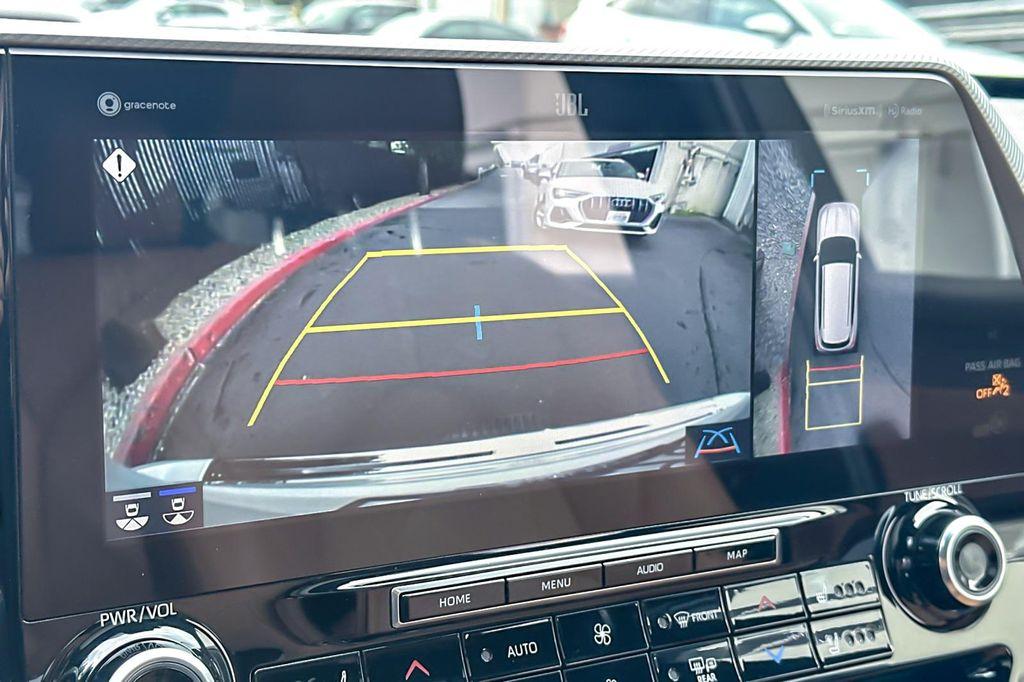 used 2022 Toyota Highlander Hybrid car, priced at $34,890