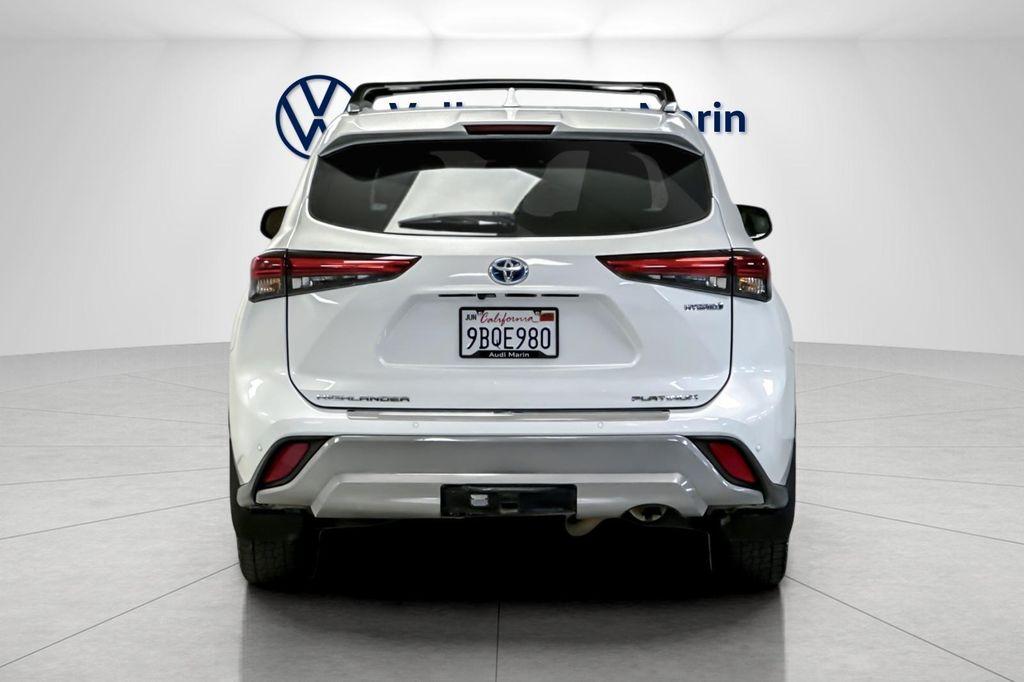 used 2022 Toyota Highlander Hybrid car, priced at $34,890