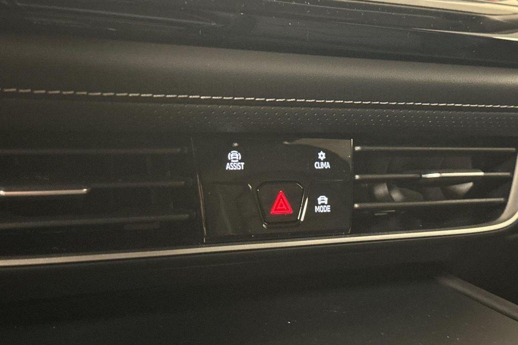 new 2025 Volkswagen Atlas car, priced at $39,264