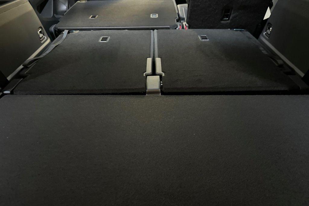 new 2025 Volkswagen Atlas car, priced at $39,264