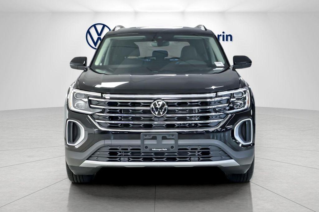 new 2025 Volkswagen Atlas car, priced at $39,264