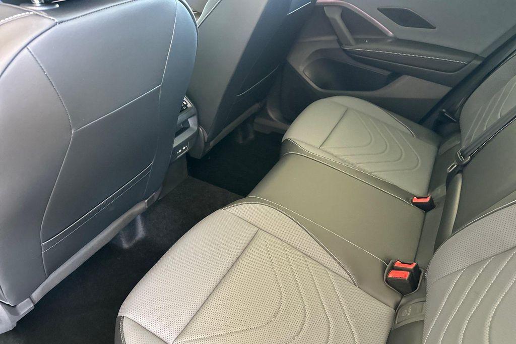 new 2025 Volkswagen Tiguan car, priced at $33,634