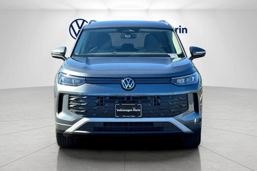 new 2025 Volkswagen Tiguan car, priced at $31,562