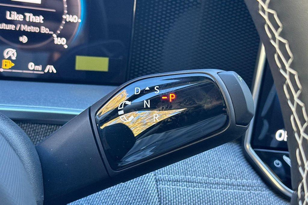 new 2025 Volkswagen Tiguan car, priced at $31,562