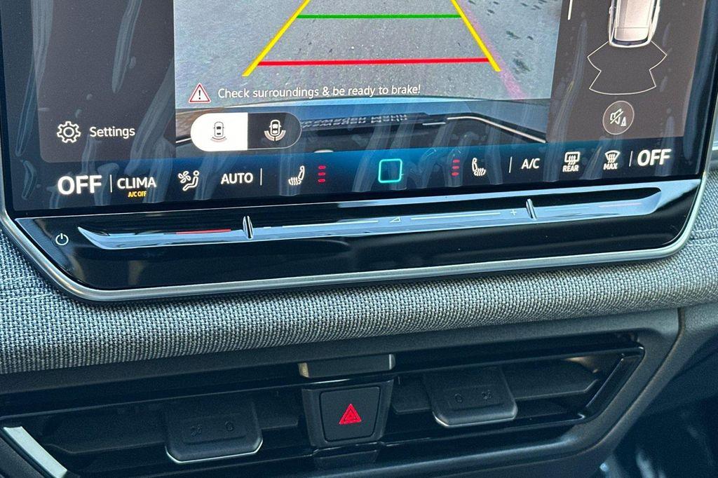 new 2025 Volkswagen Tiguan car, priced at $31,562