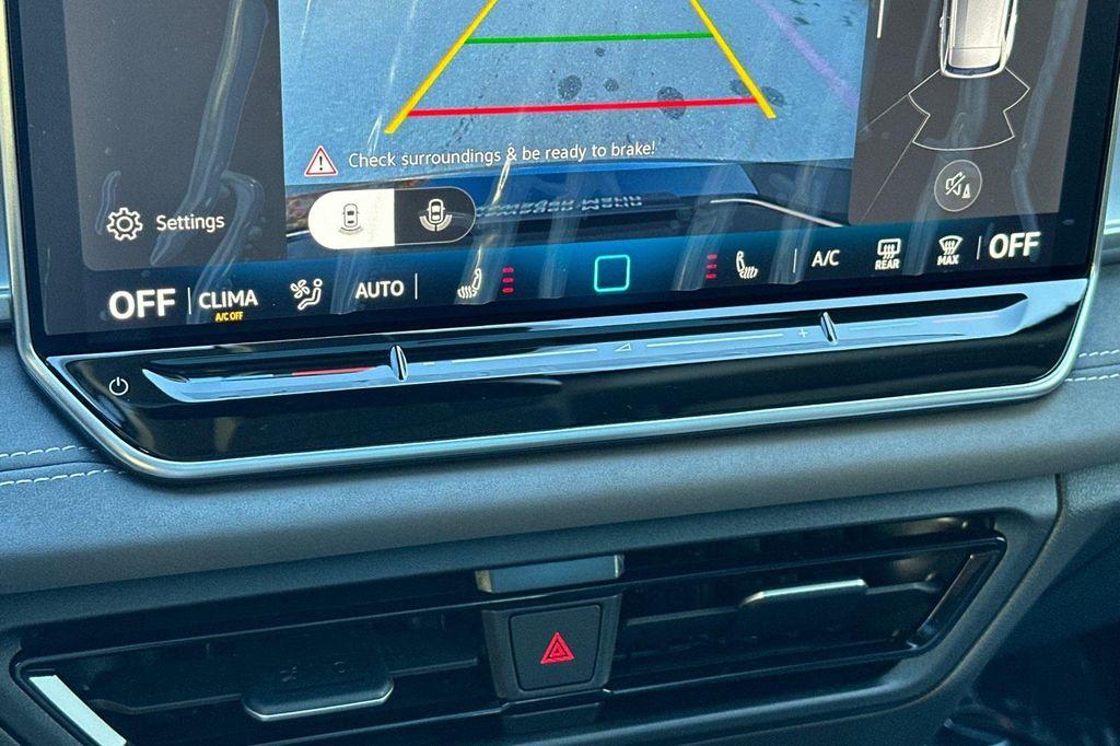 new 2026 Volkswagen Tiguan car, priced at $38,187