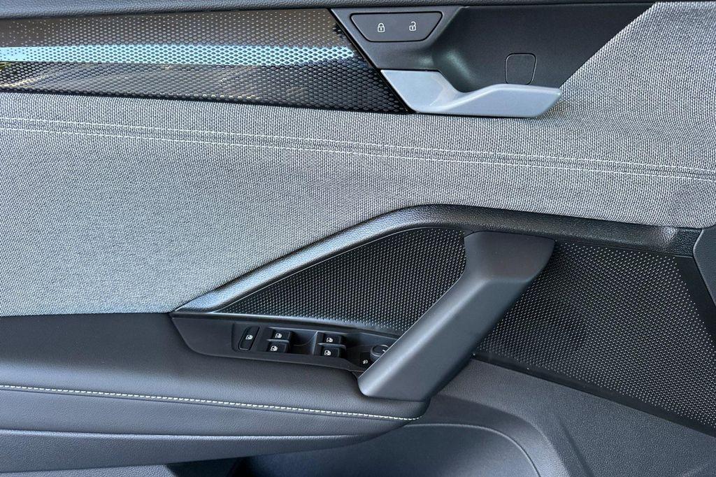 new 2026 Volkswagen Tiguan car, priced at $34,187