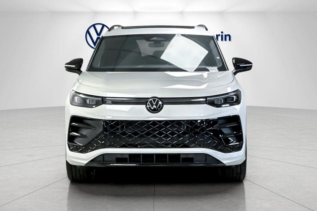 new 2026 Volkswagen Tiguan car, priced at $40,675