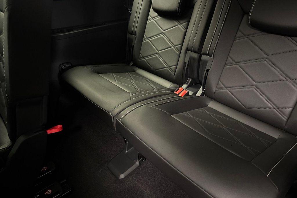 new 2026 Volkswagen Atlas car, priced at $43,654