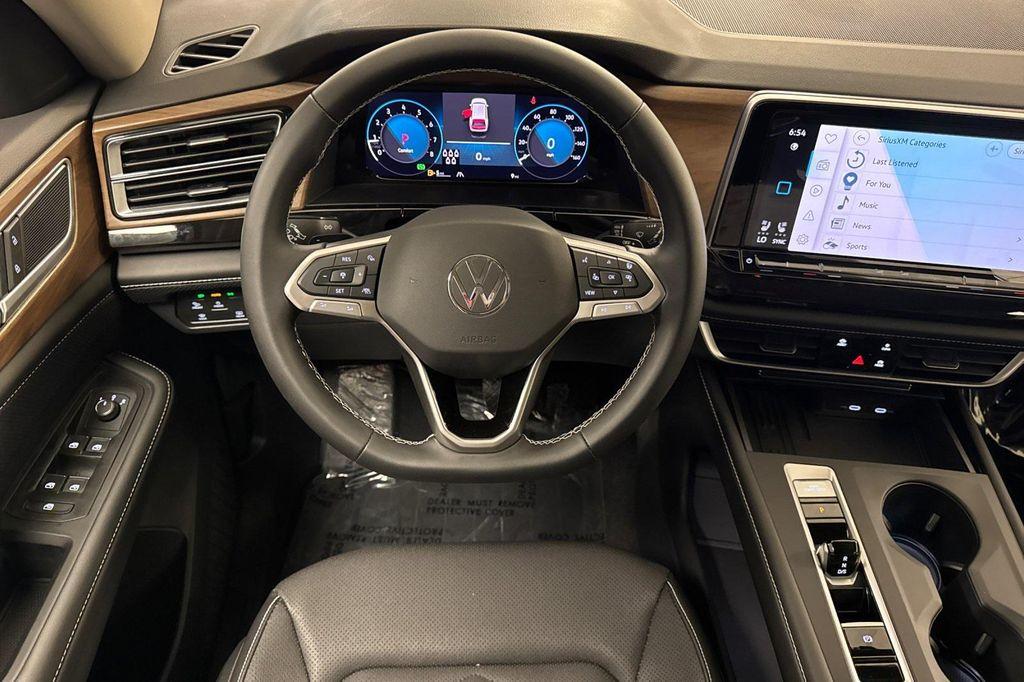 new 2026 Volkswagen Atlas car, priced at $43,654