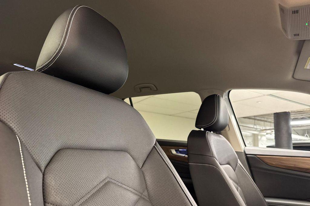 new 2026 Volkswagen Atlas car, priced at $43,654