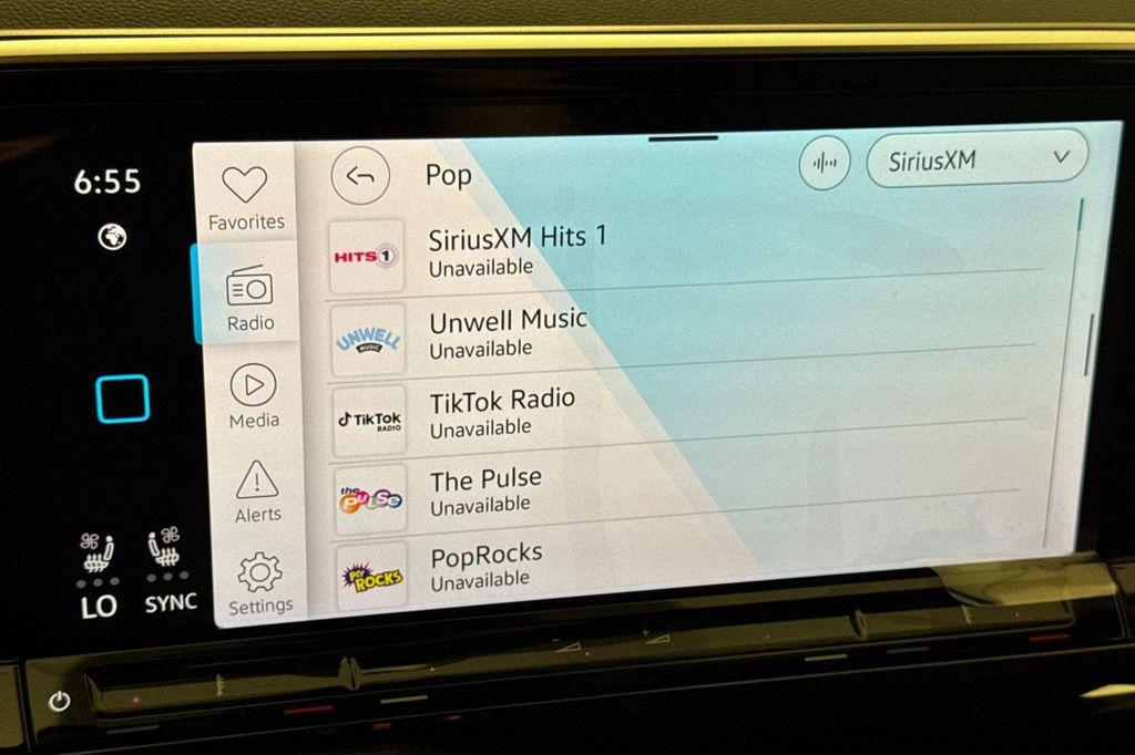 new 2026 Volkswagen Atlas car, priced at $43,654