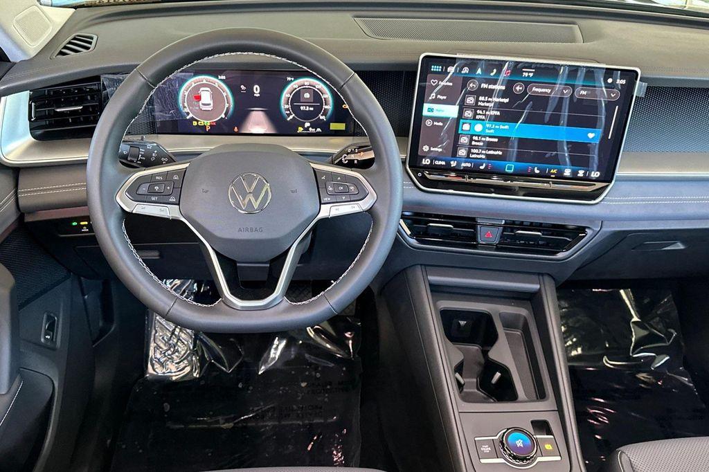 new 2025 Volkswagen Tiguan car, priced at $34,616