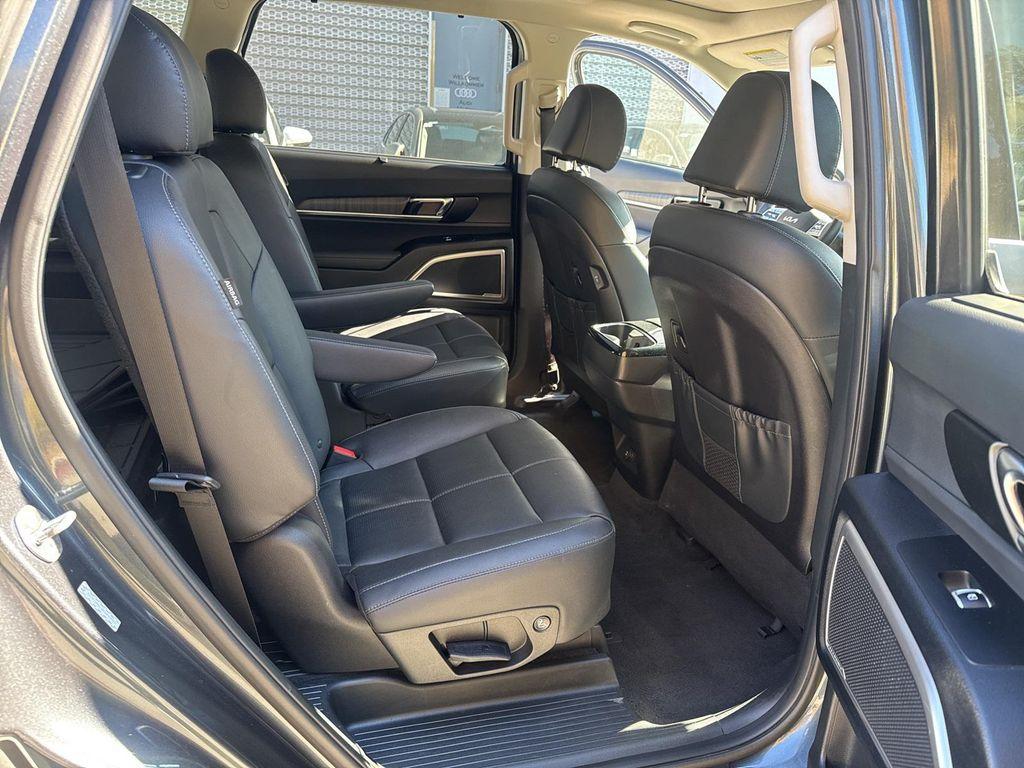 used 2024 Kia Telluride car, priced at $34,350