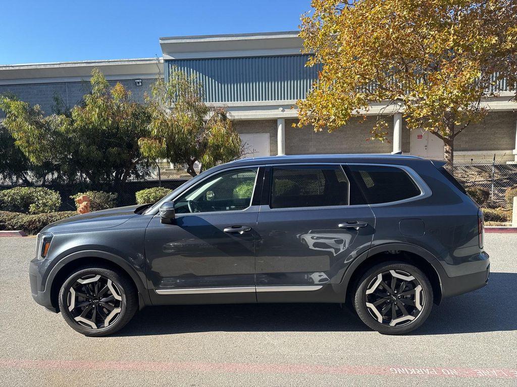 used 2024 Kia Telluride car, priced at $34,350