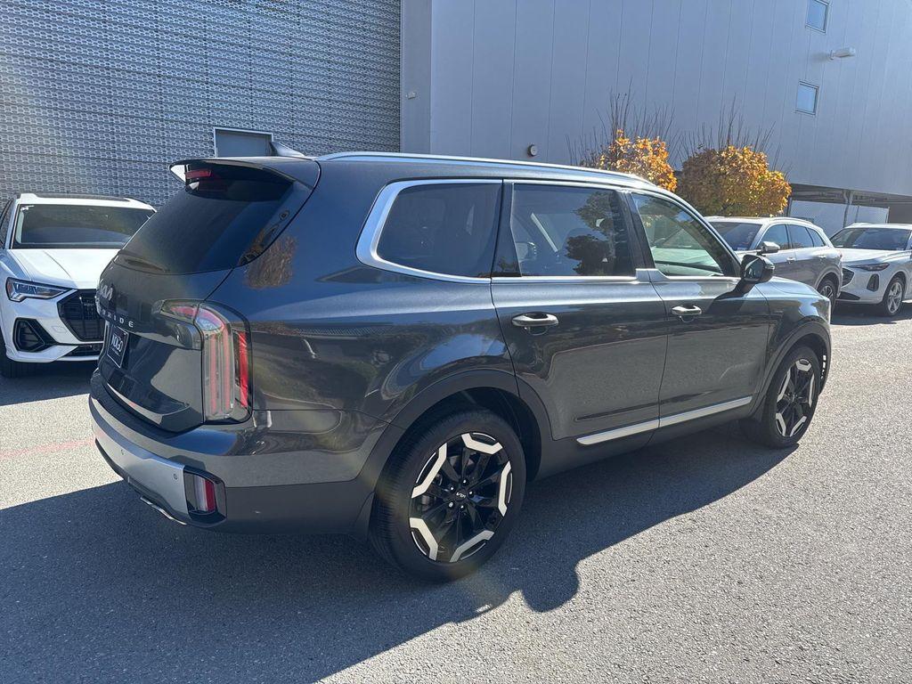 used 2024 Kia Telluride car, priced at $34,350