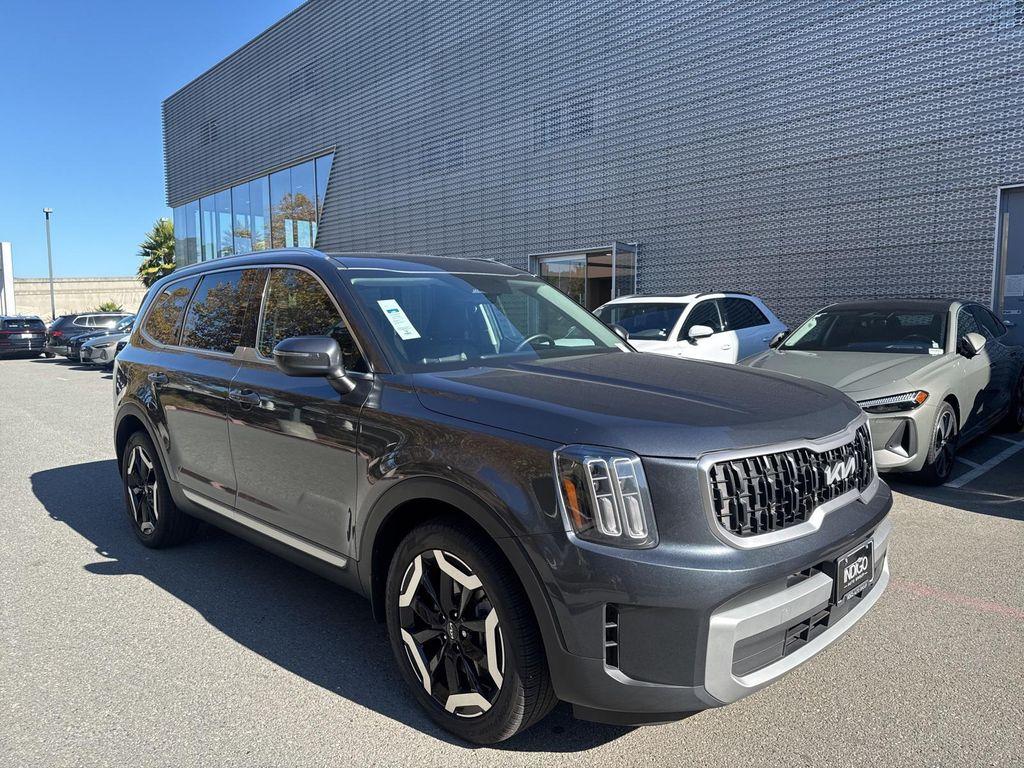 used 2024 Kia Telluride car, priced at $34,350