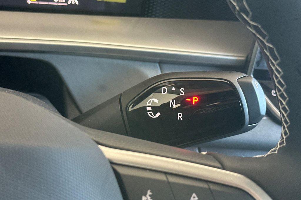 new 2025 Volkswagen Tiguan car, priced at $31,607