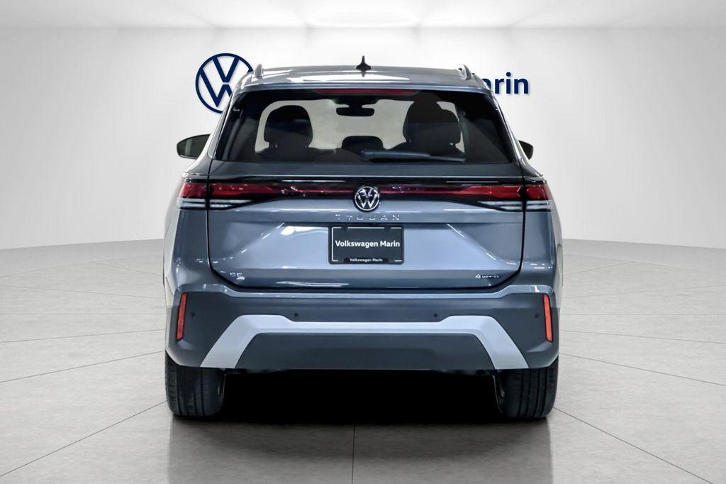new 2025 Volkswagen Tiguan car, priced at $31,607