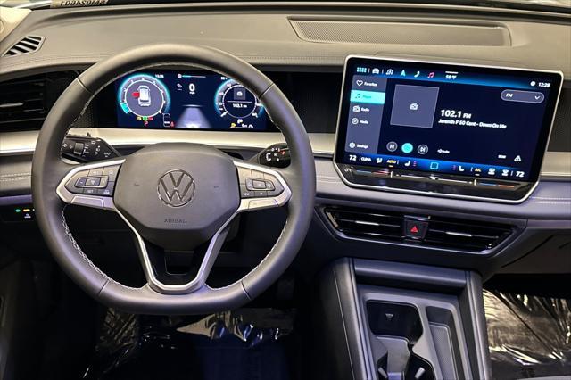 new 2025 Volkswagen Tiguan car, priced at $33,413