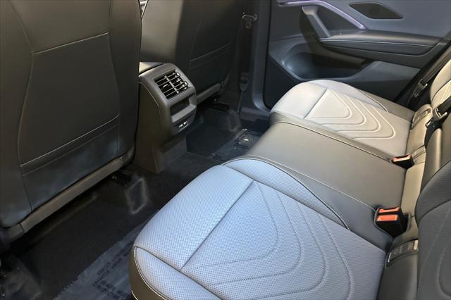 new 2025 Volkswagen Tiguan car, priced at $33,413